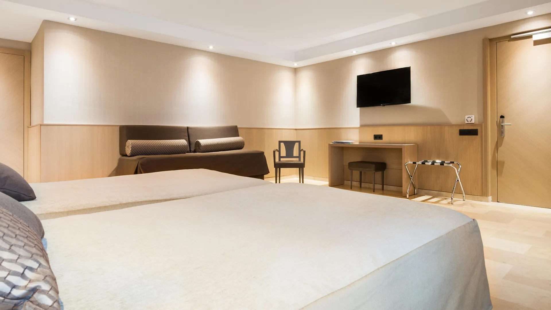 Gran Hotel Barcino Barcelona 4*,  Espanha