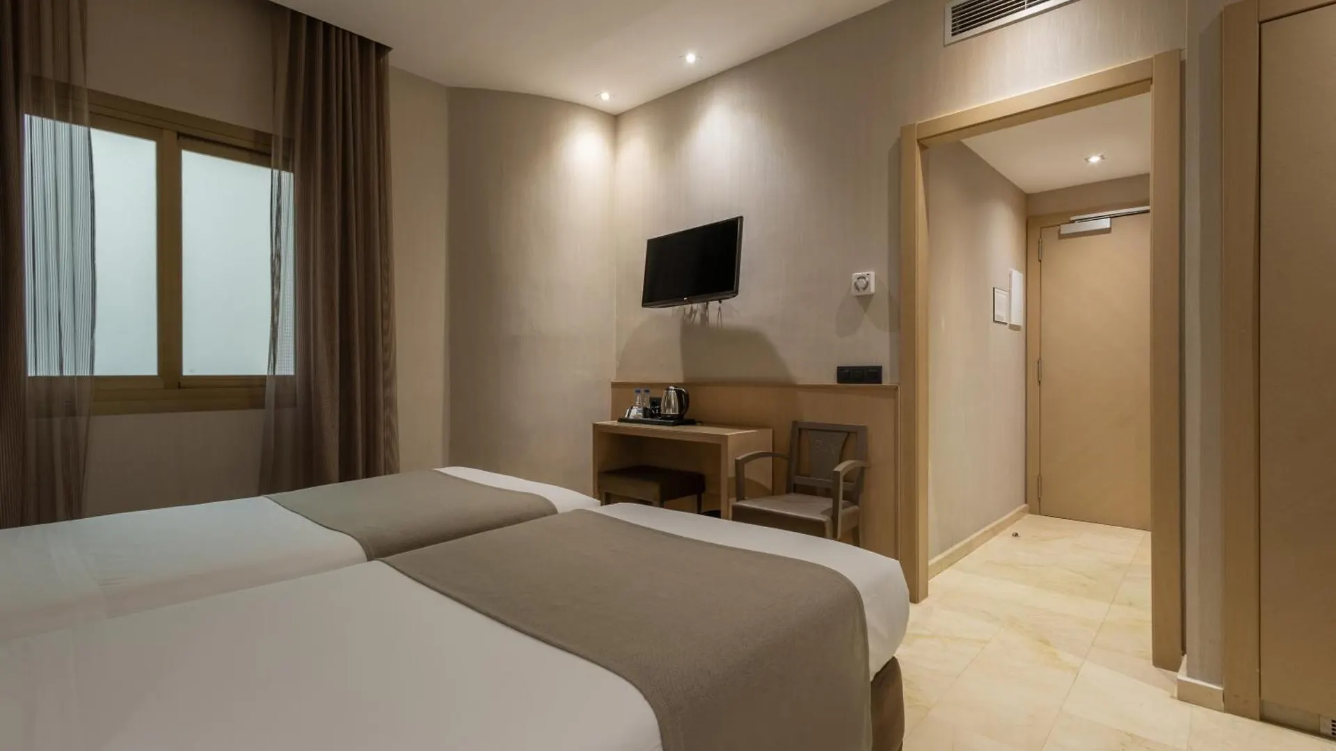 Gran Hotel Barcino Barcelona