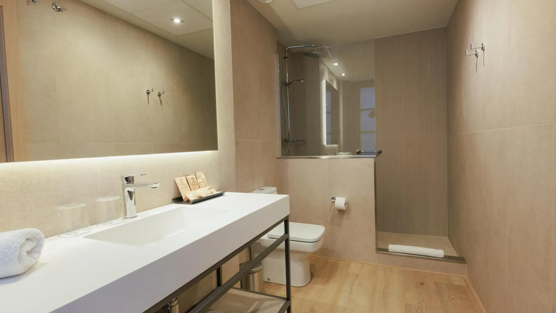 Gran Hotel Barcino Barselona