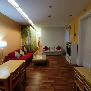 2* Casa de hóspedes Del Palau