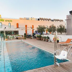 ibis-styles-sevilla-city-santa-justa.es-andalucia.com/