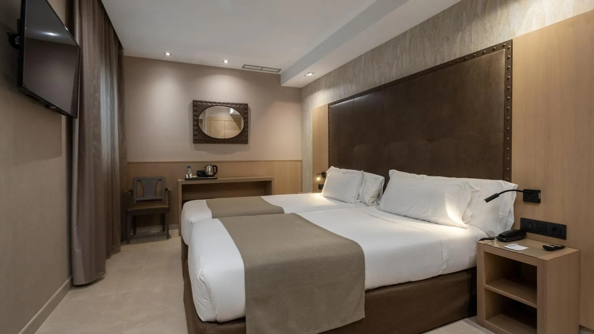 ברצלונה Gran Hotel Barcino