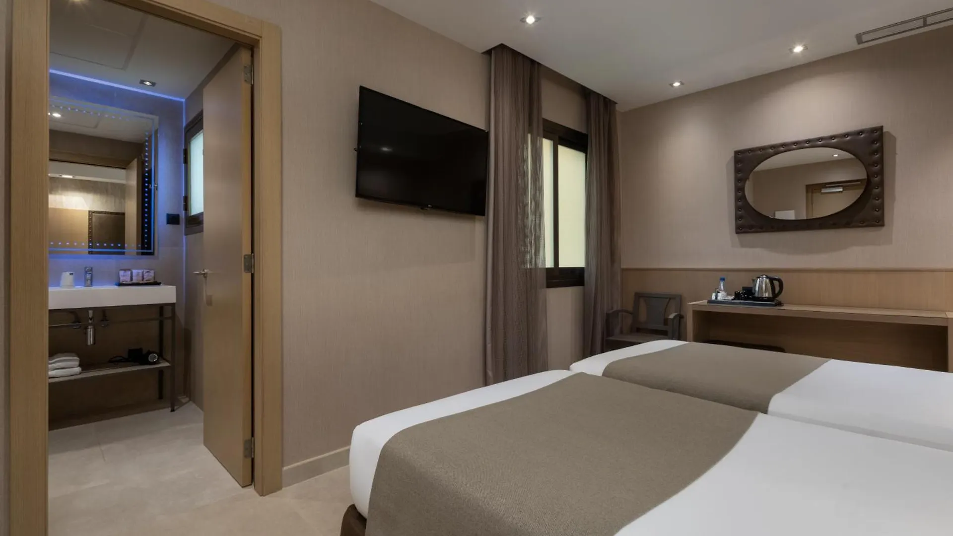 Gran Hotel Barcino Barselona