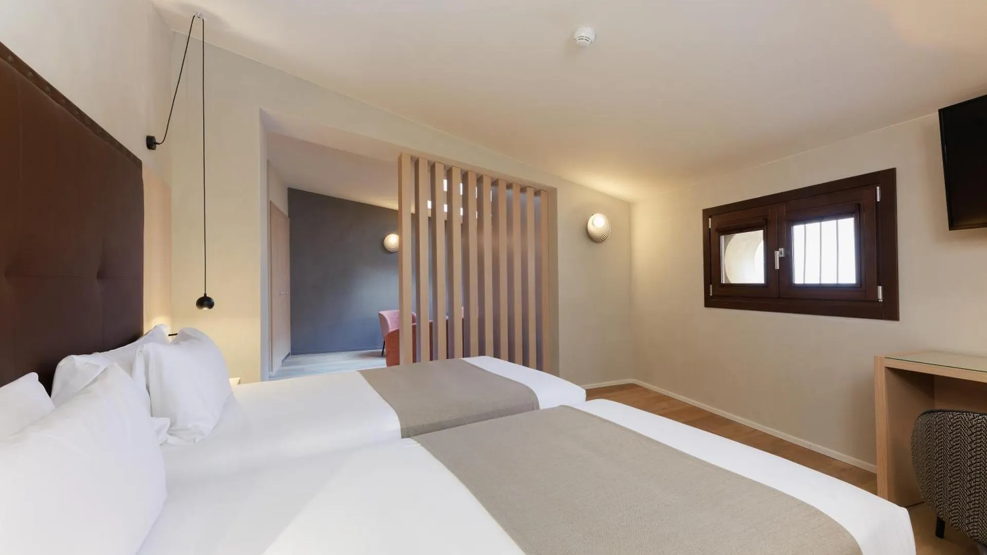 Gran Hotel Barcino Barselona 4*,  İspanya
