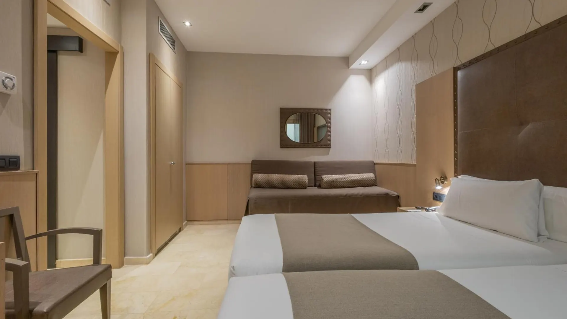 Gran Hotel Barcino Barcelona 4*,  Hiszpania